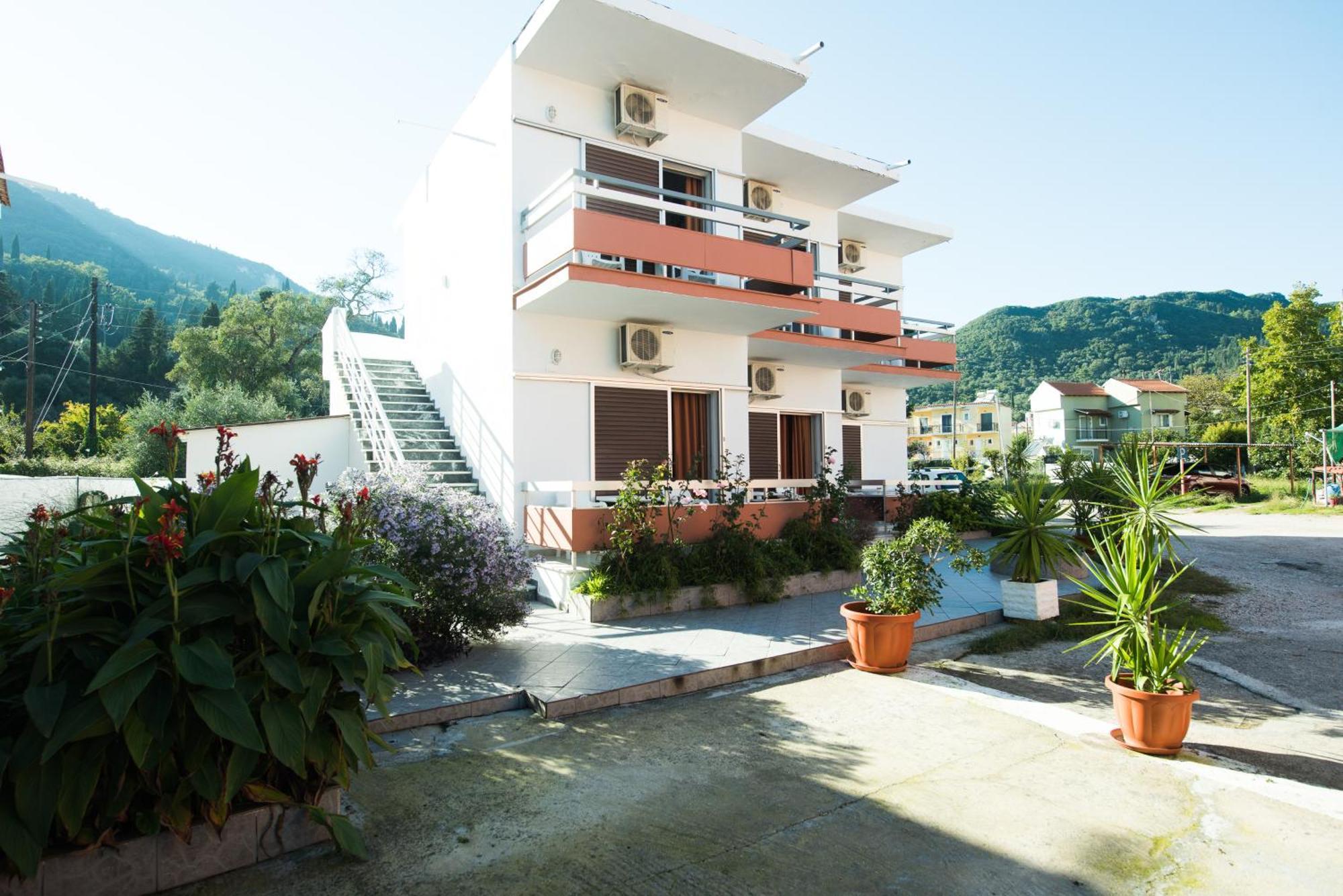Sunlight Hotel Benitses  Exterior photo